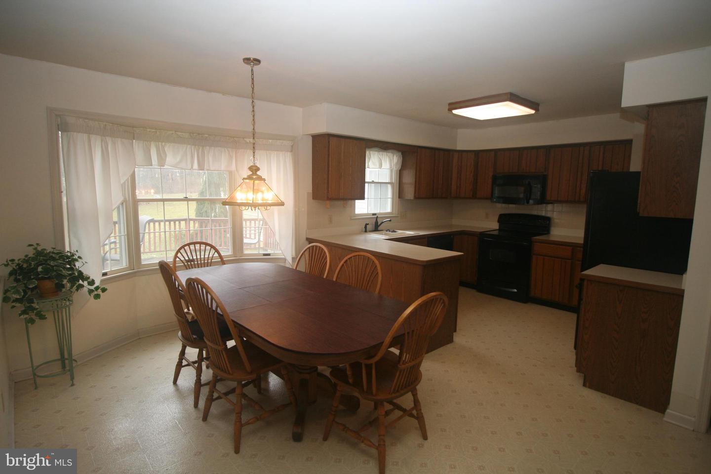 1312 Squire Dr