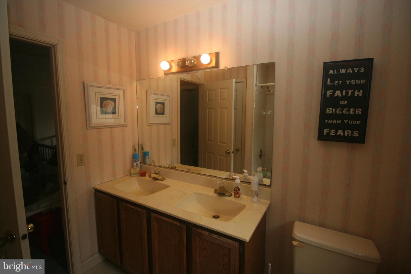 1312 Squire Dr