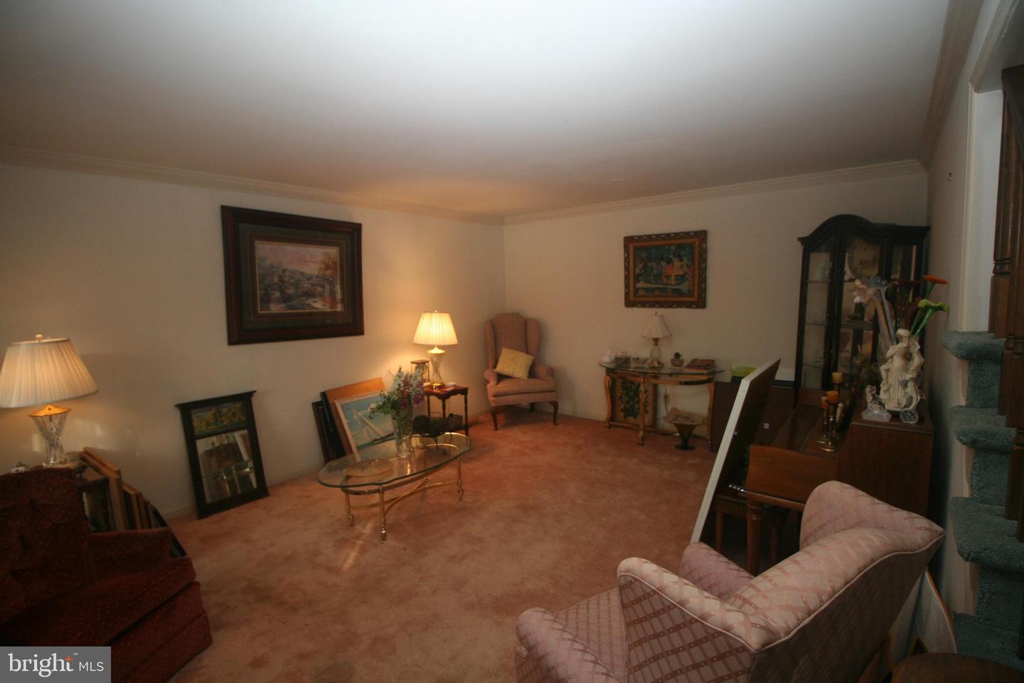 1312 Squire Dr