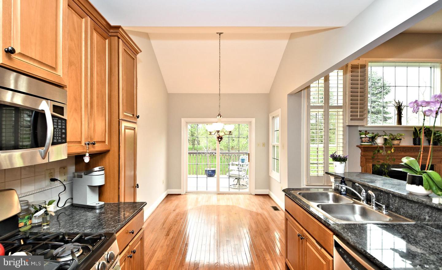 306 W Kennedy ROAD Unit: 175