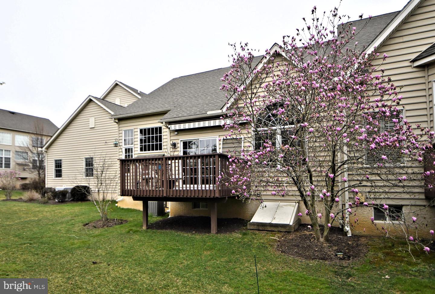 306 W Kennedy ROAD Unit: 175