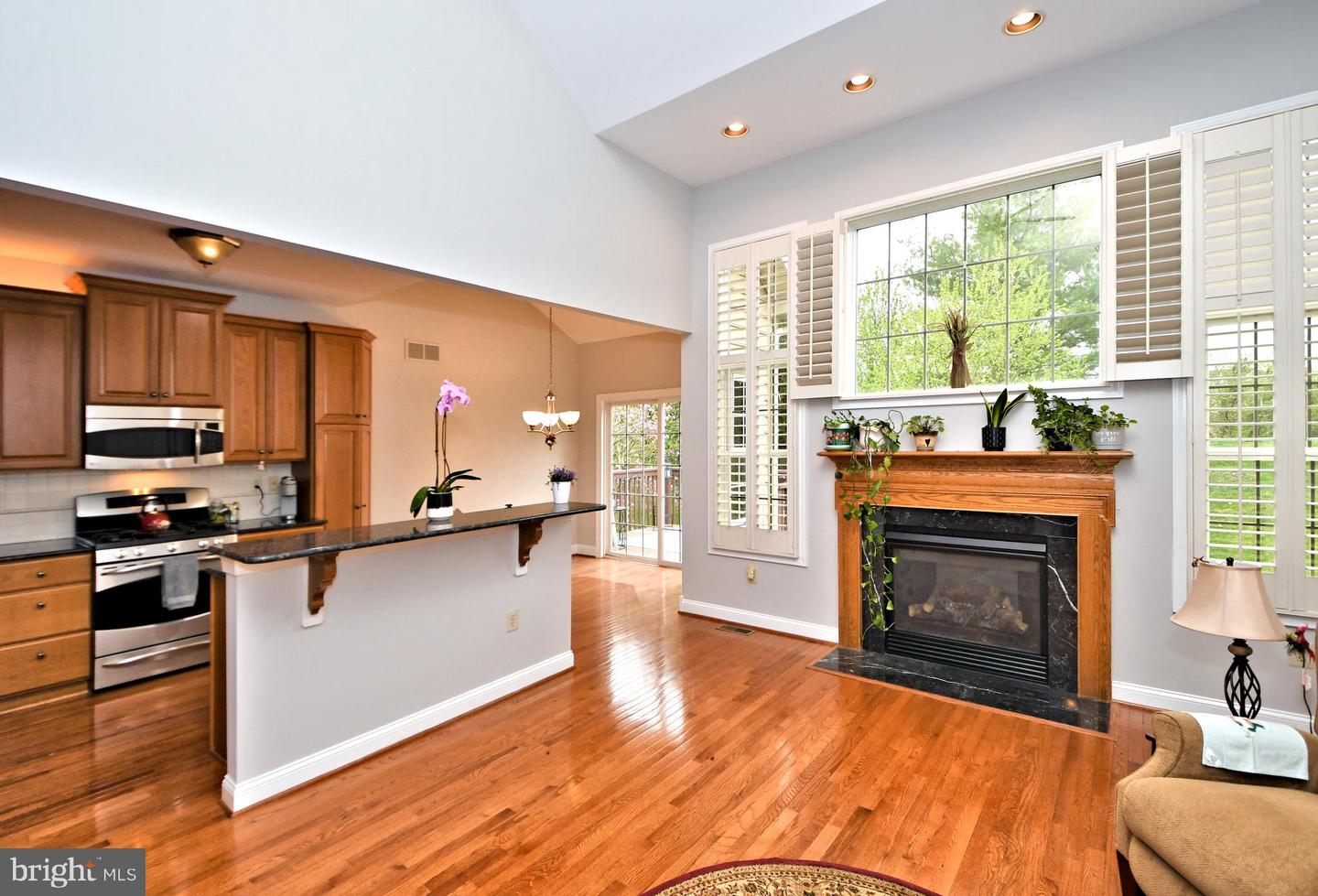 306 W Kennedy ROAD Unit: 175