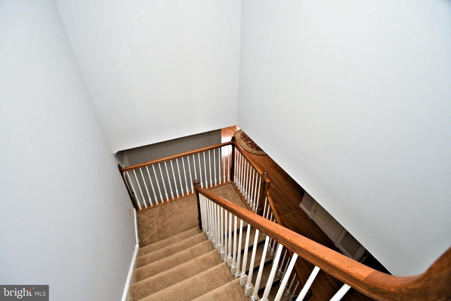 306 W Kennedy ROAD Unit: 175