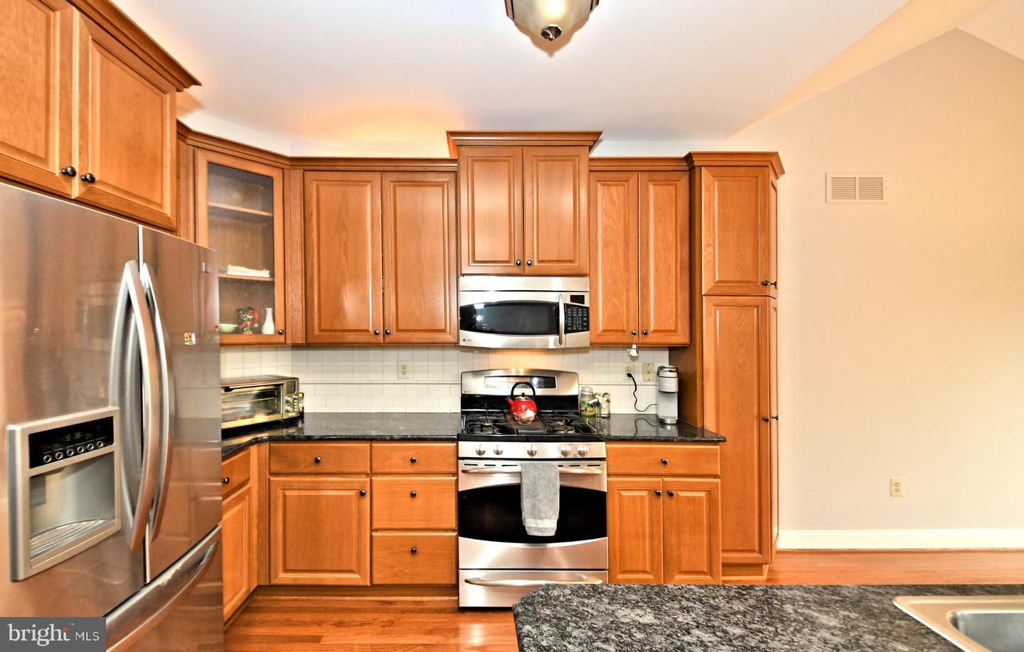 306 W Kennedy ROAD Unit: 175