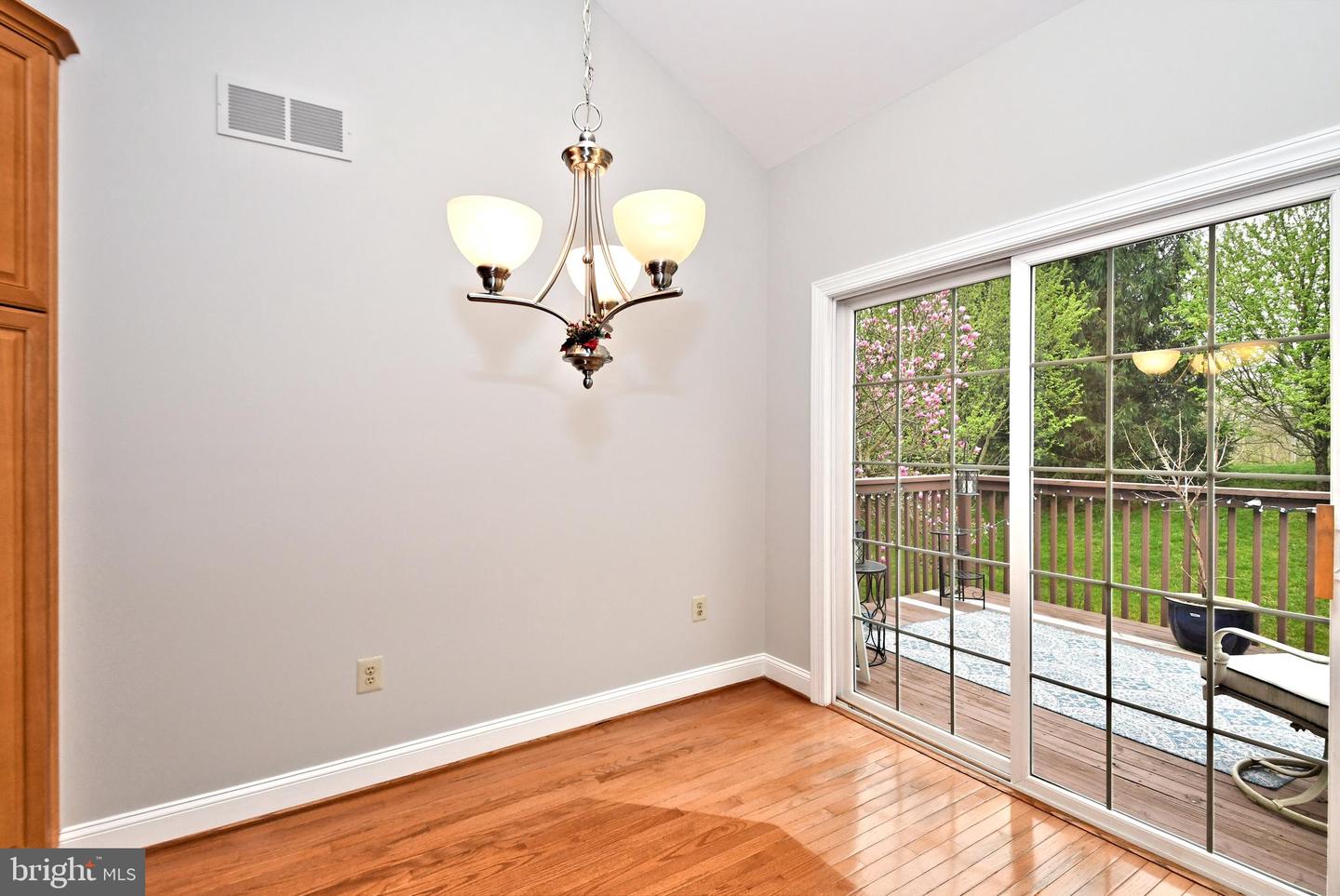 306 W Kennedy ROAD Unit: 175