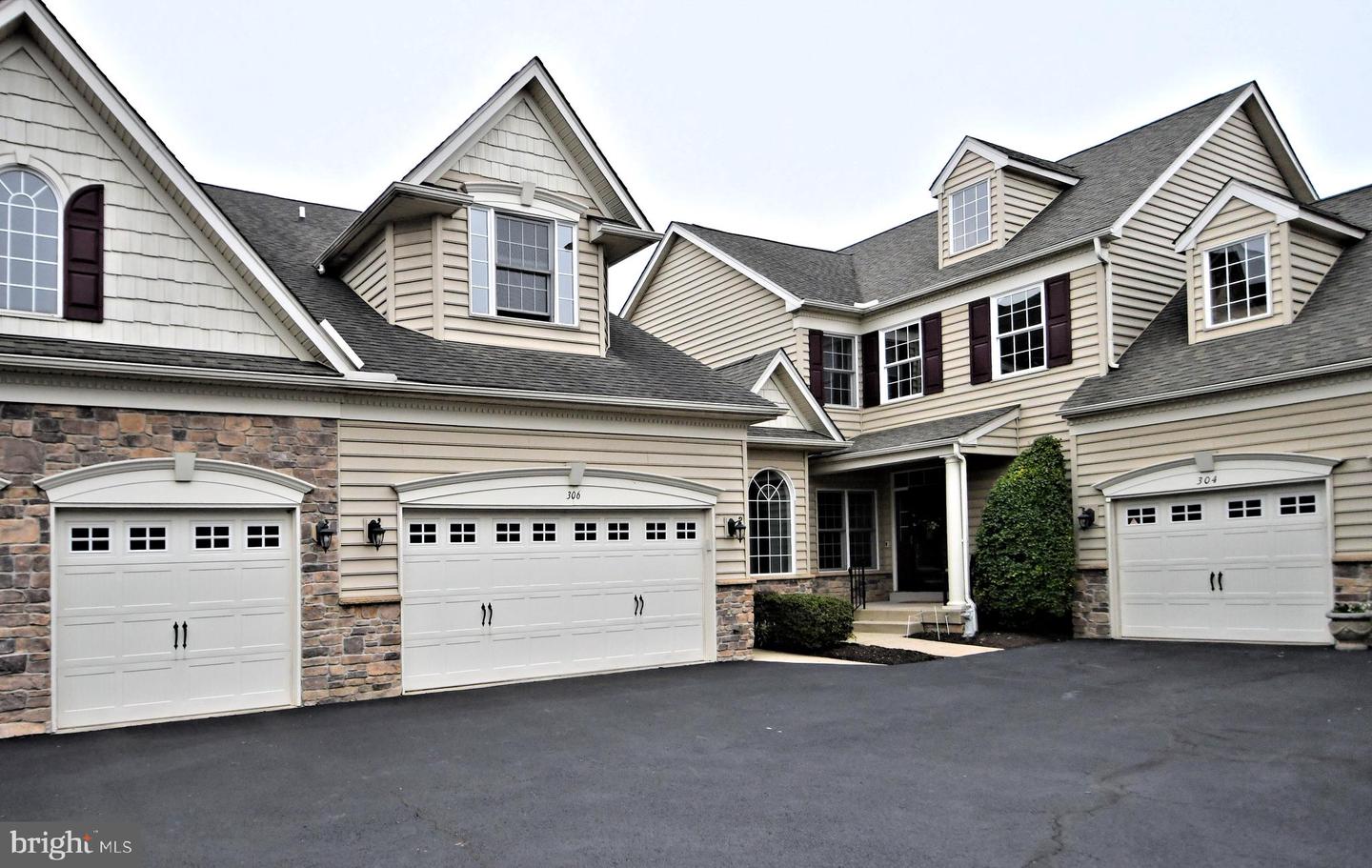 306 W Kennedy ROAD Unit: 175