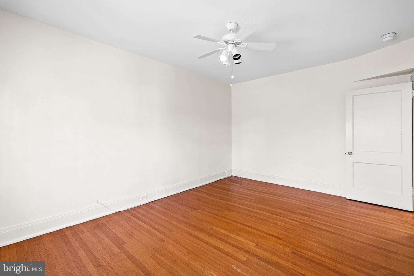 212 IDRIS ROAD Unit: I-3