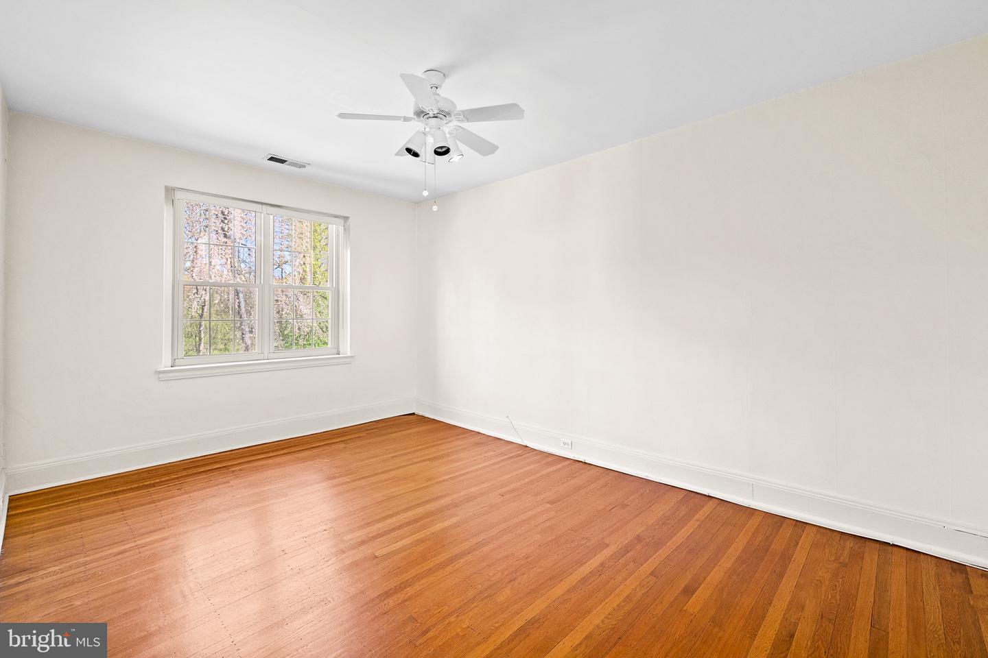 212 IDRIS ROAD Unit: I-3