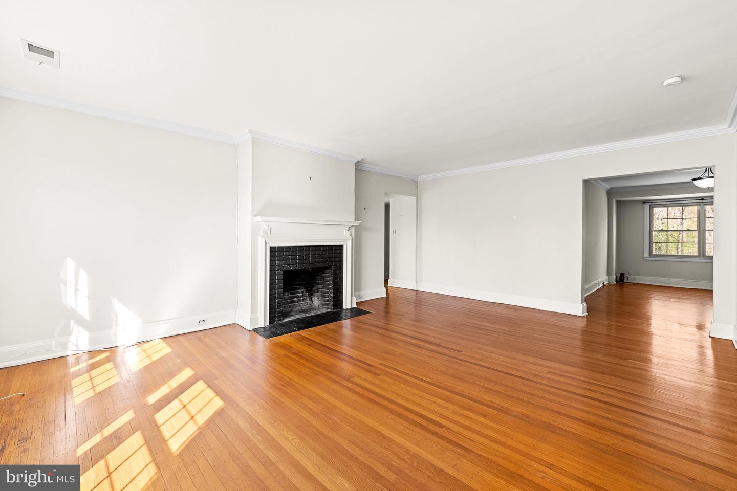212 IDRIS ROAD Unit: I-3