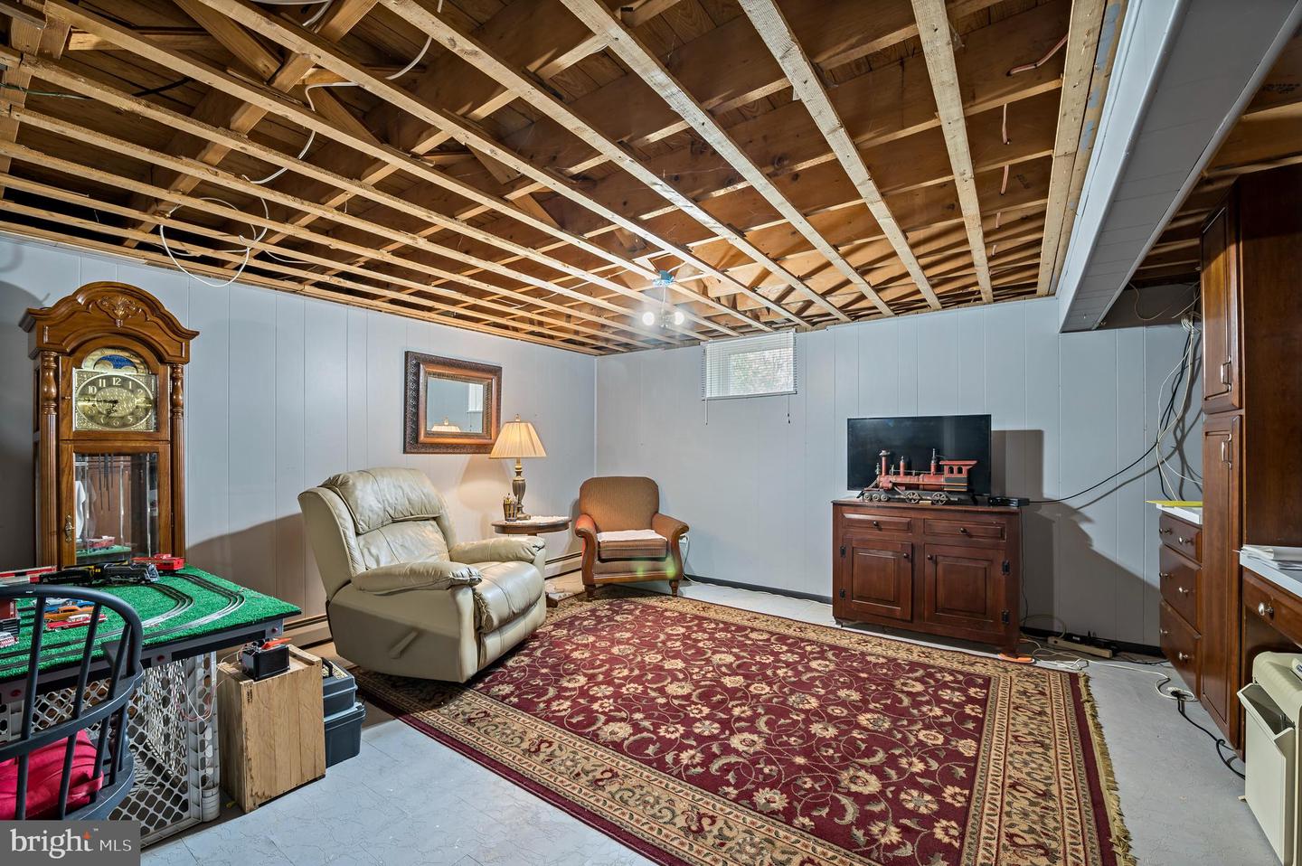 603 Brenda Ln