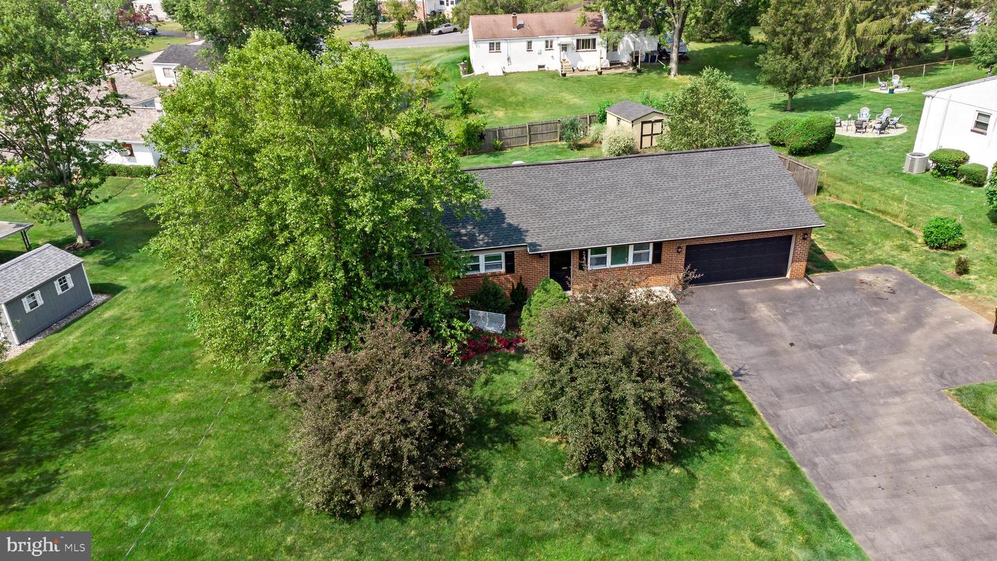 603 Brenda Ln