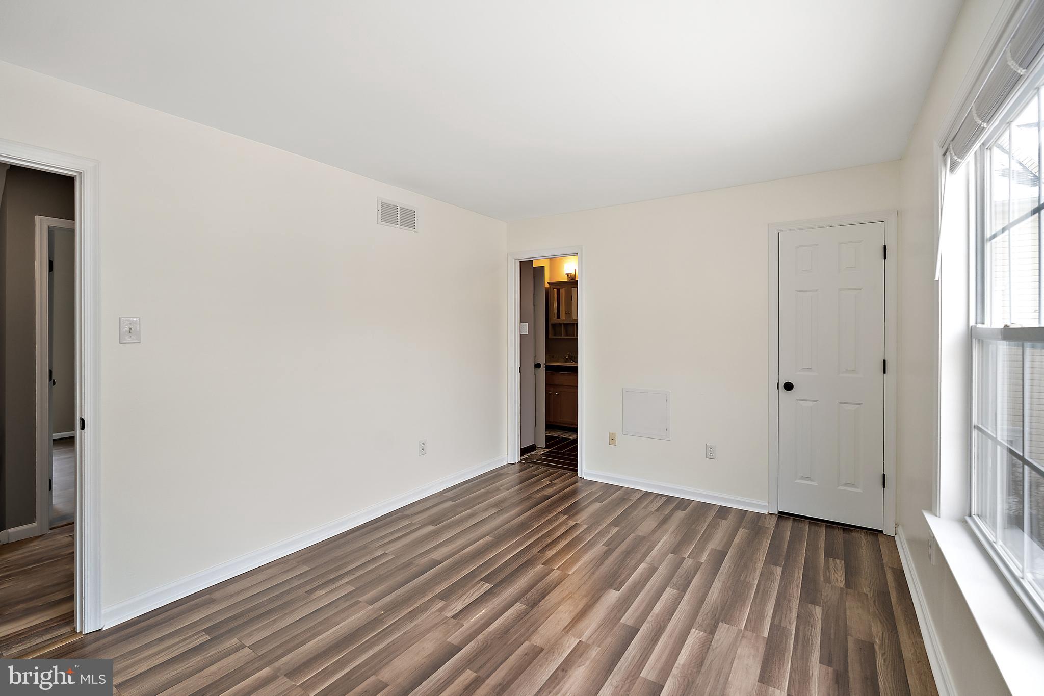 109 Westminster Ct