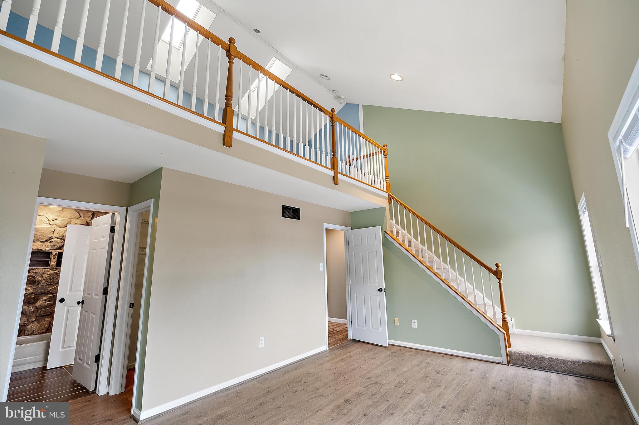 109 Westminster Ct