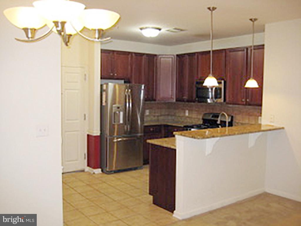 350 W Elm St W #3307