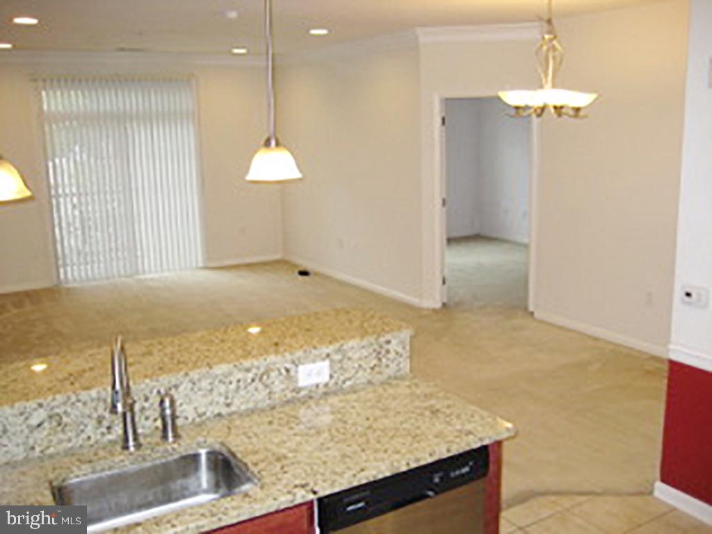 350 W Elm St W #3307