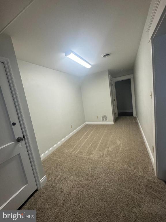 202 S MAIN STREET 6