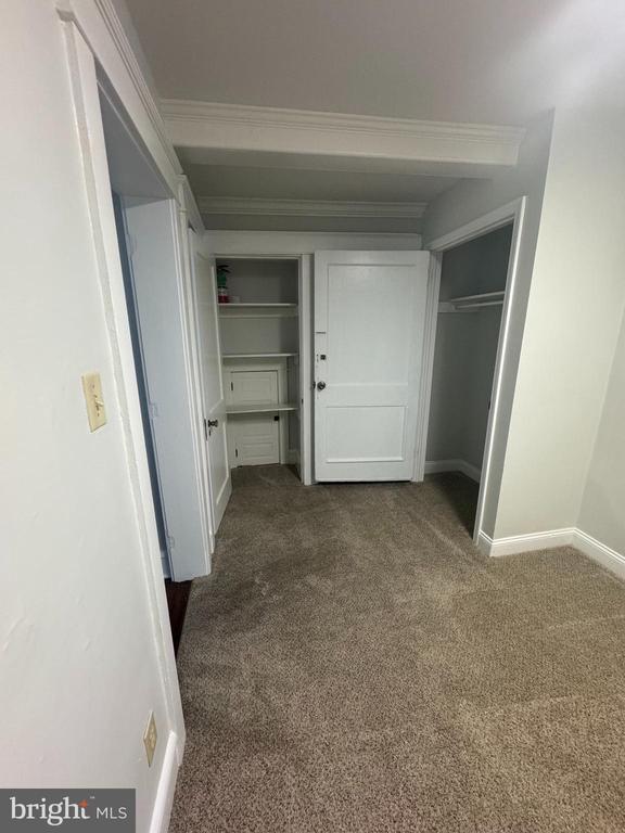 202 S MAIN STREET 6