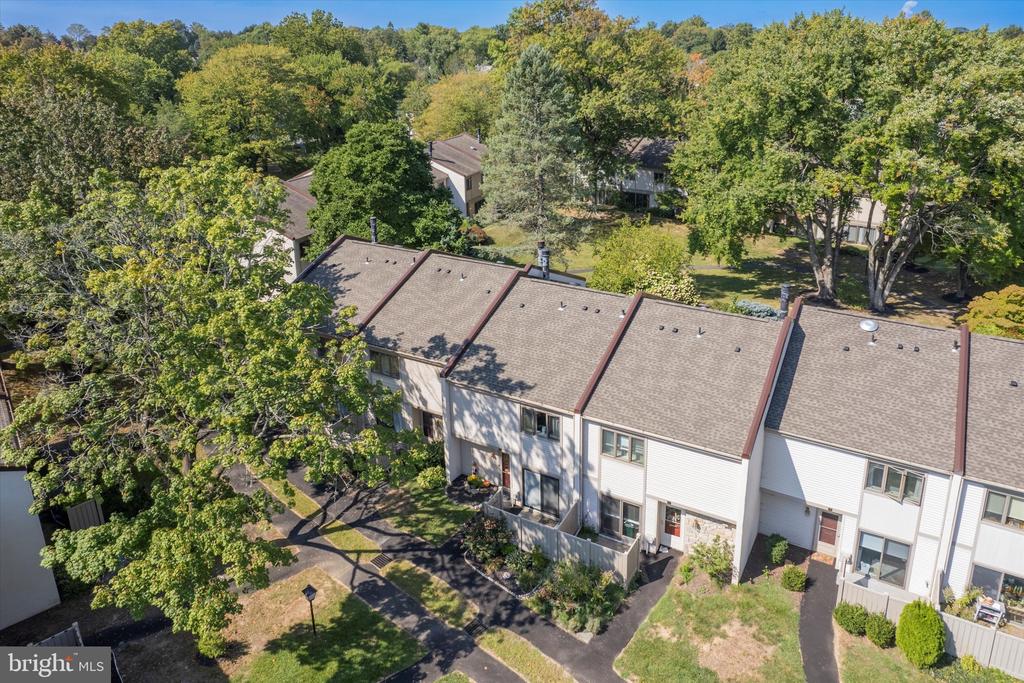 58 Twin Brooks Dr