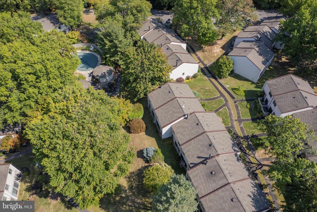 58 Twin Brooks Dr