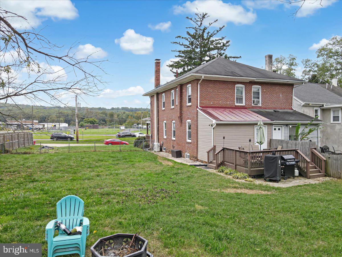 657 Old Reading Pike