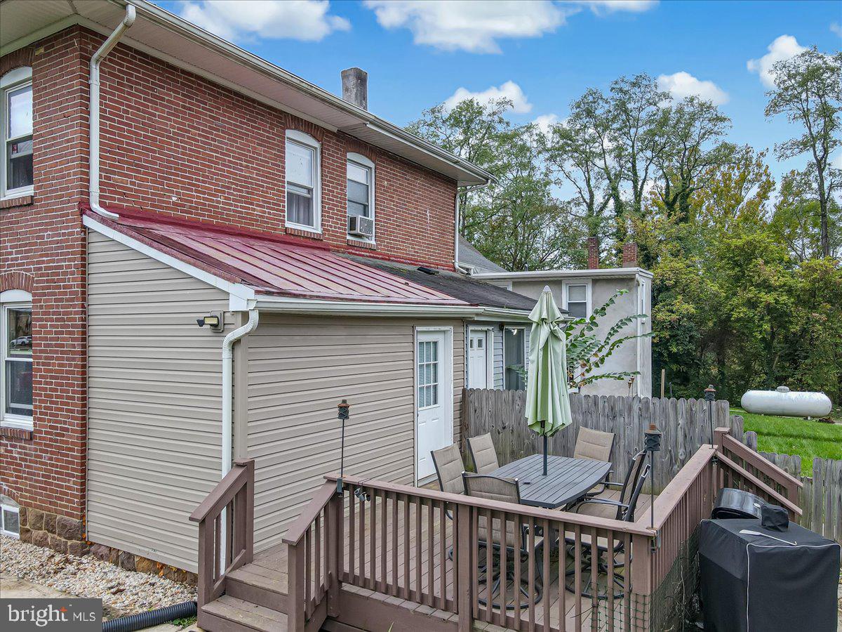 657 Old Reading Pike