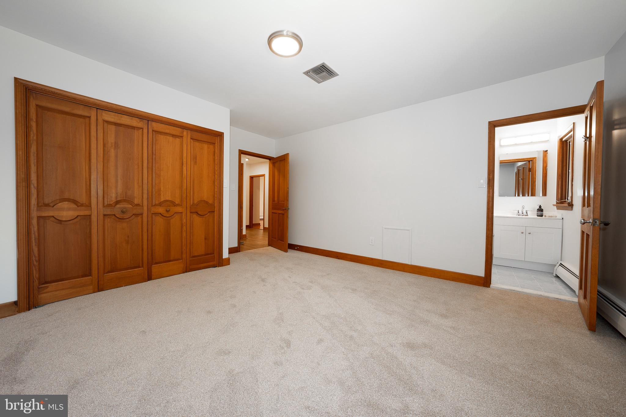 174 HUGHES RD