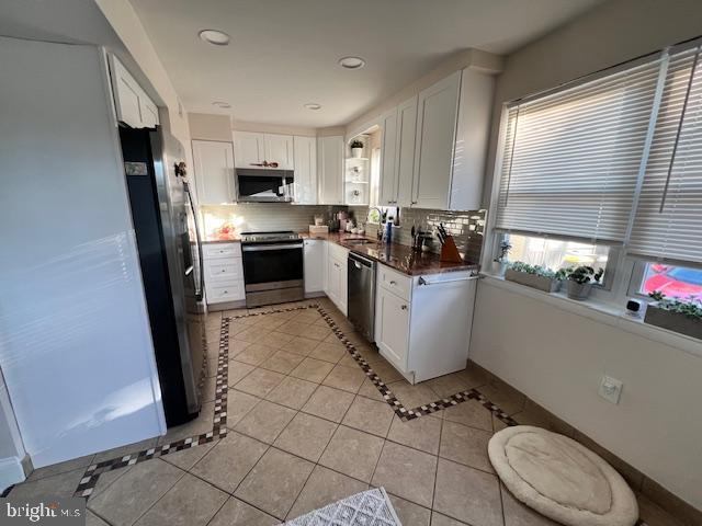 601 VIKING ROAD