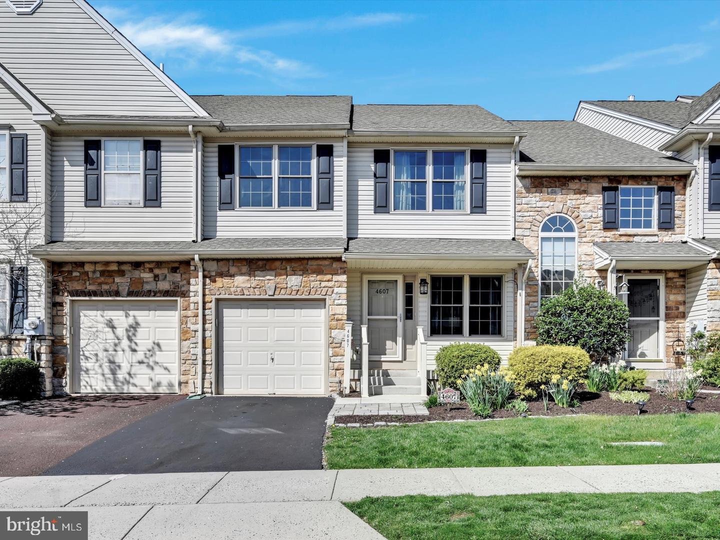 4607 WATERFORD WAY