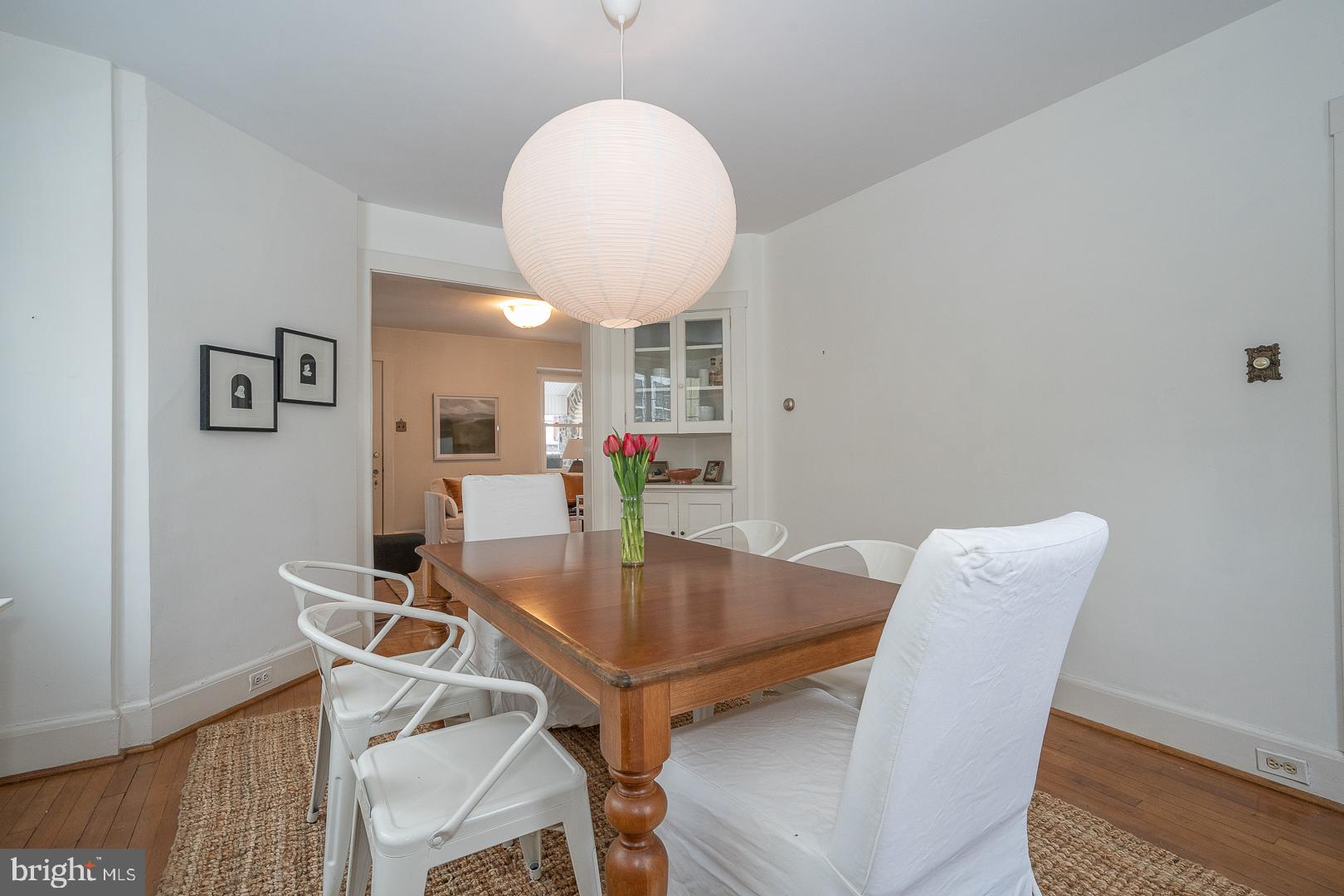 15 Woodbine Ave