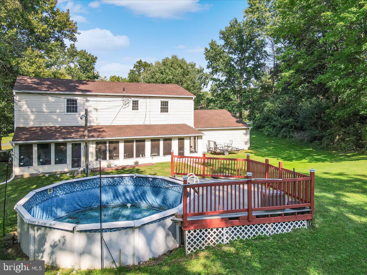 930 Camp Rd