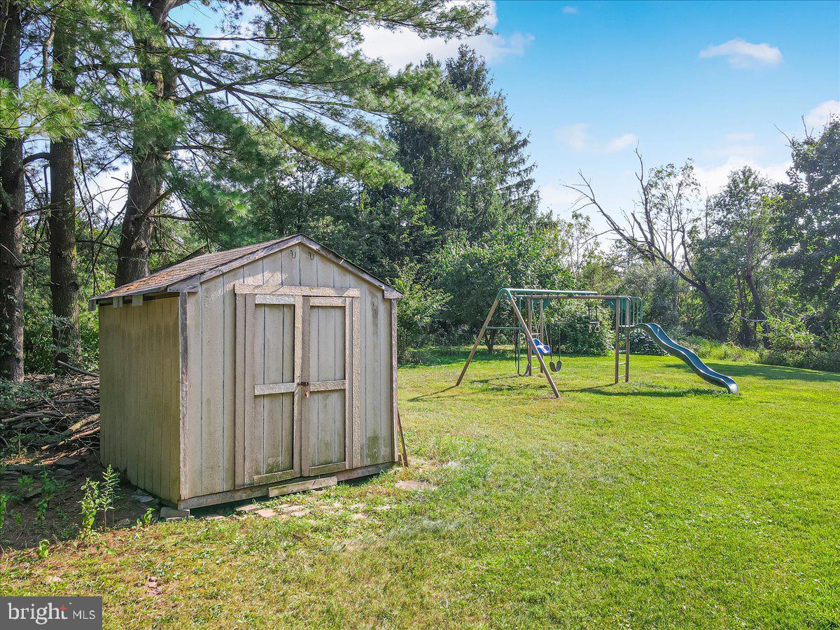 930 Camp Rd