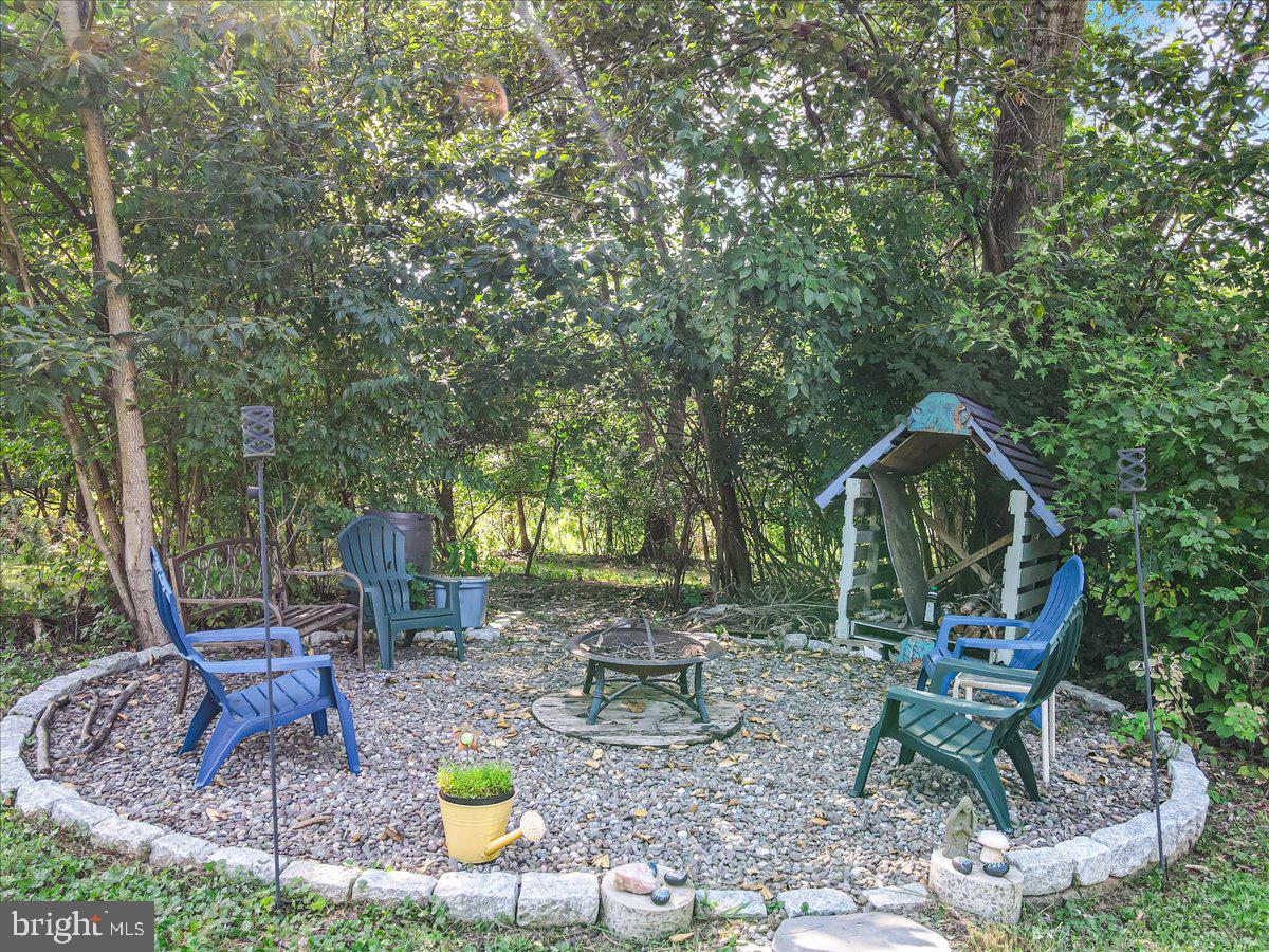 930 Camp Rd
