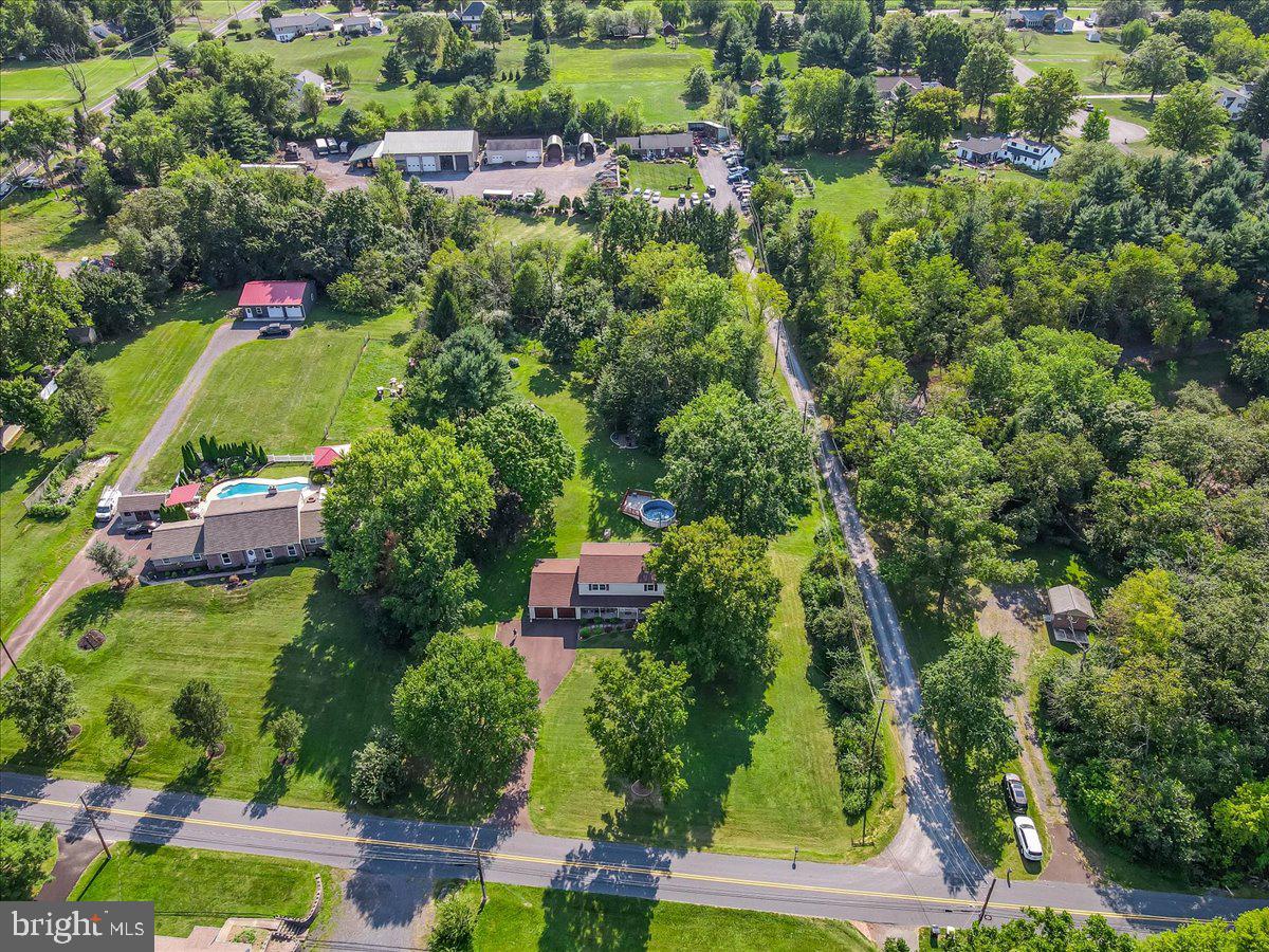 930 Camp Rd