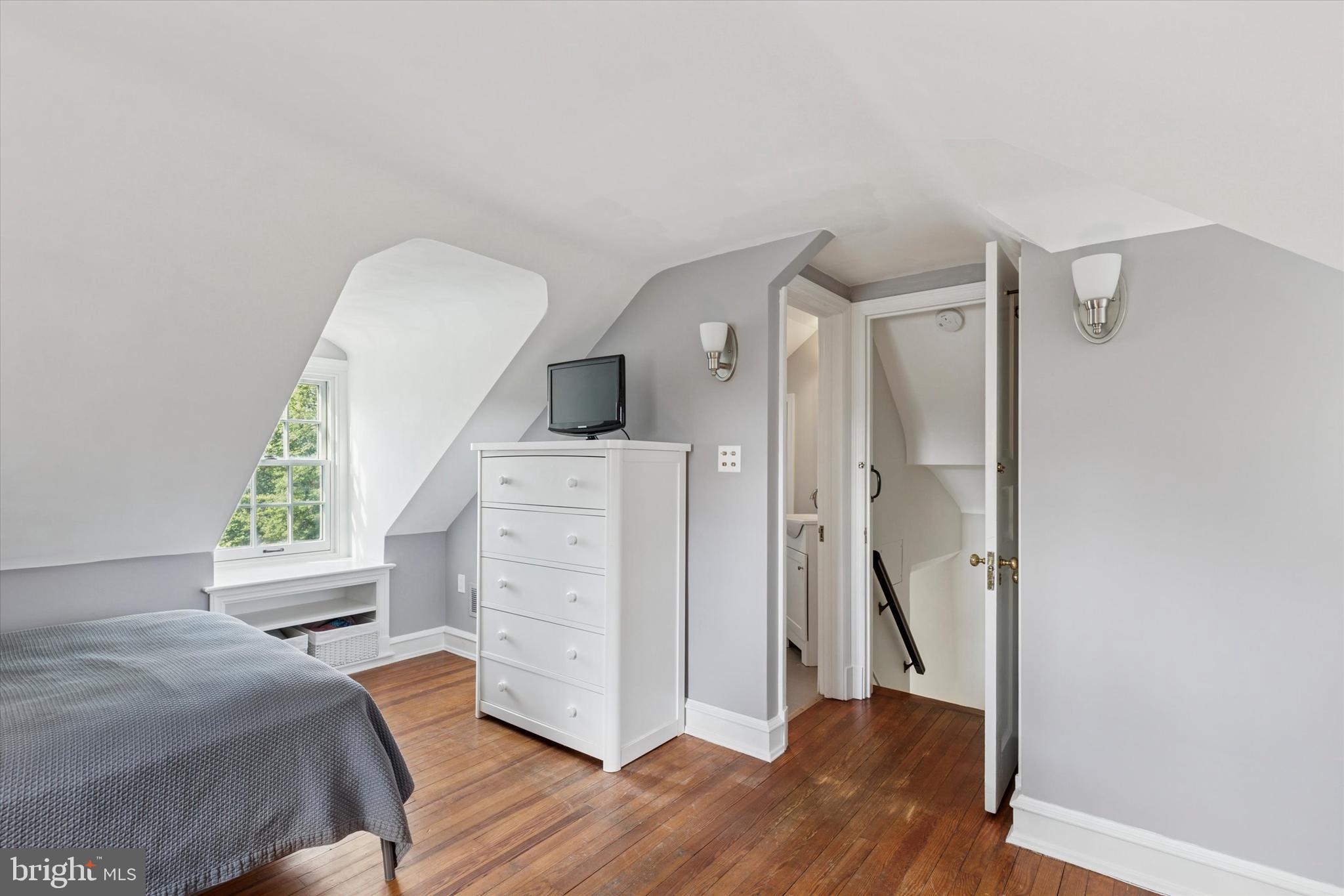 1708 Sandy Hill Rd