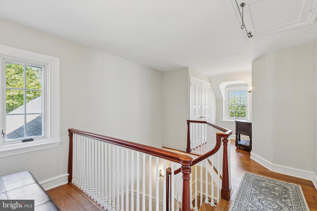 1708 Sandy Hill Rd