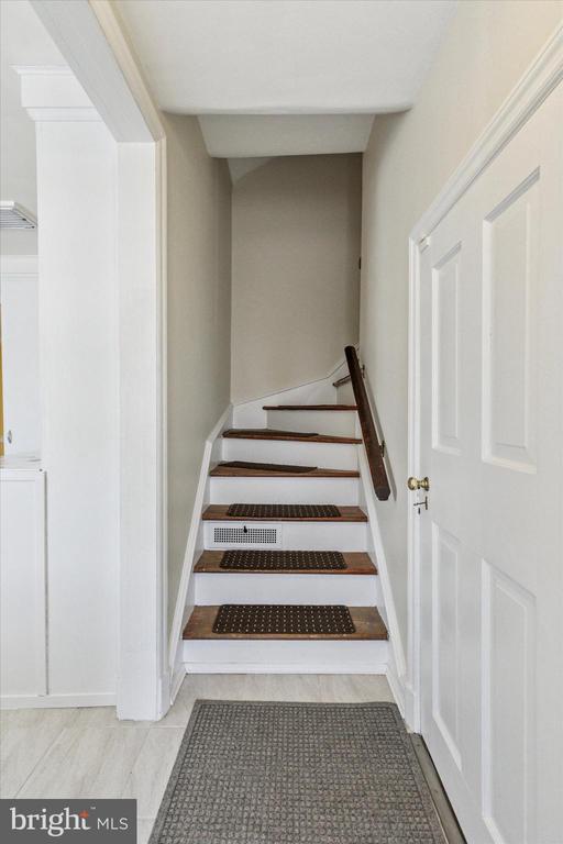 1708 Sandy Hill Rd