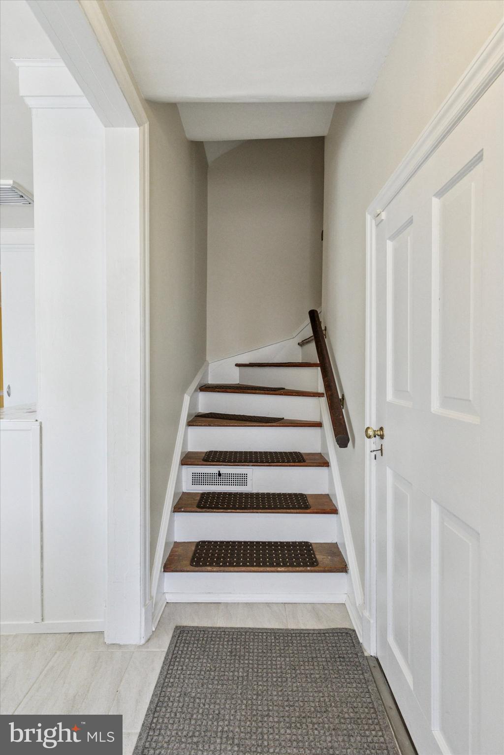 1708 Sandy Hill Rd