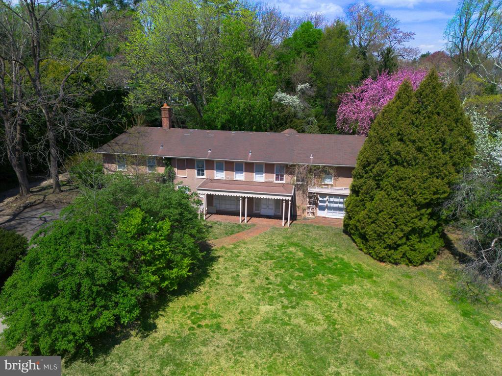 1114 Brynlawn Rd