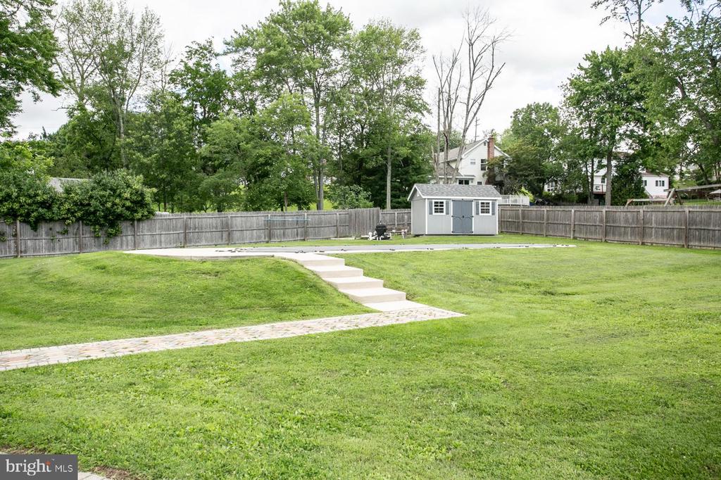 3001 Eisenhower Rd