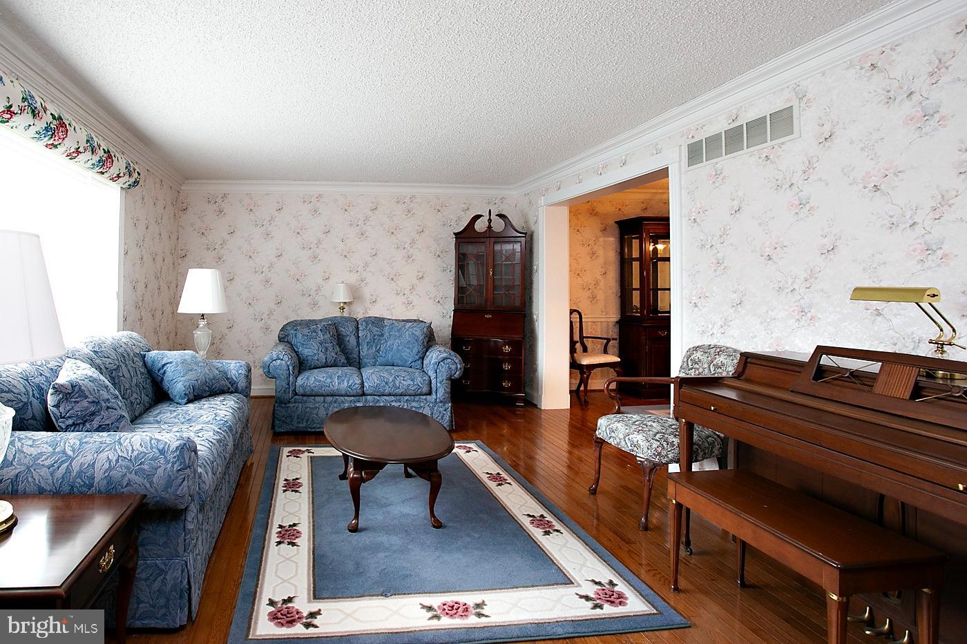 3001 Eisenhower Rd