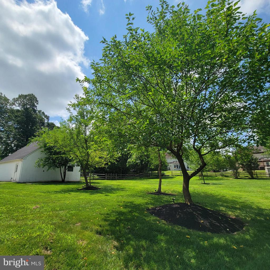 400 County Line Rd