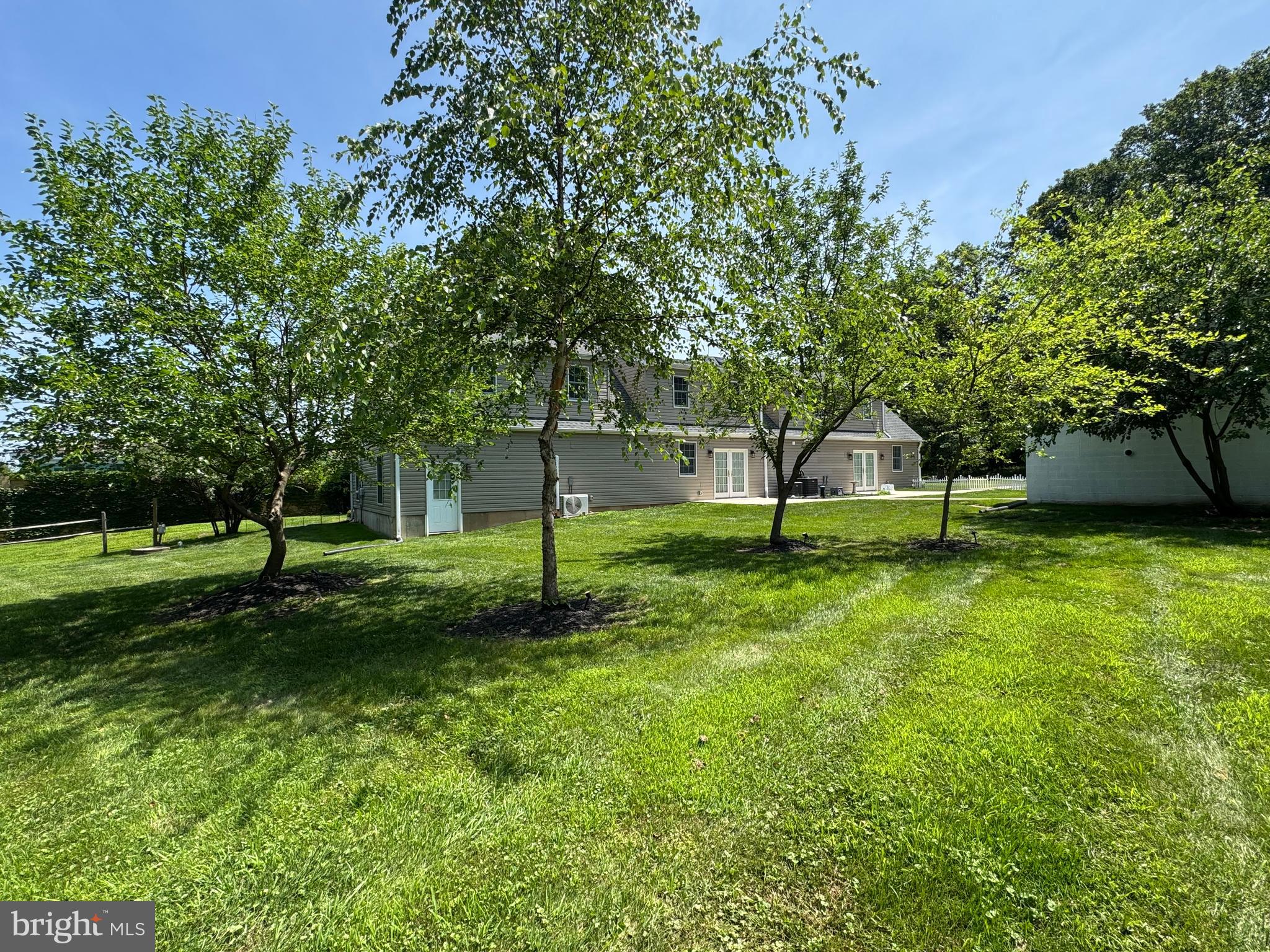 400 County Line Rd