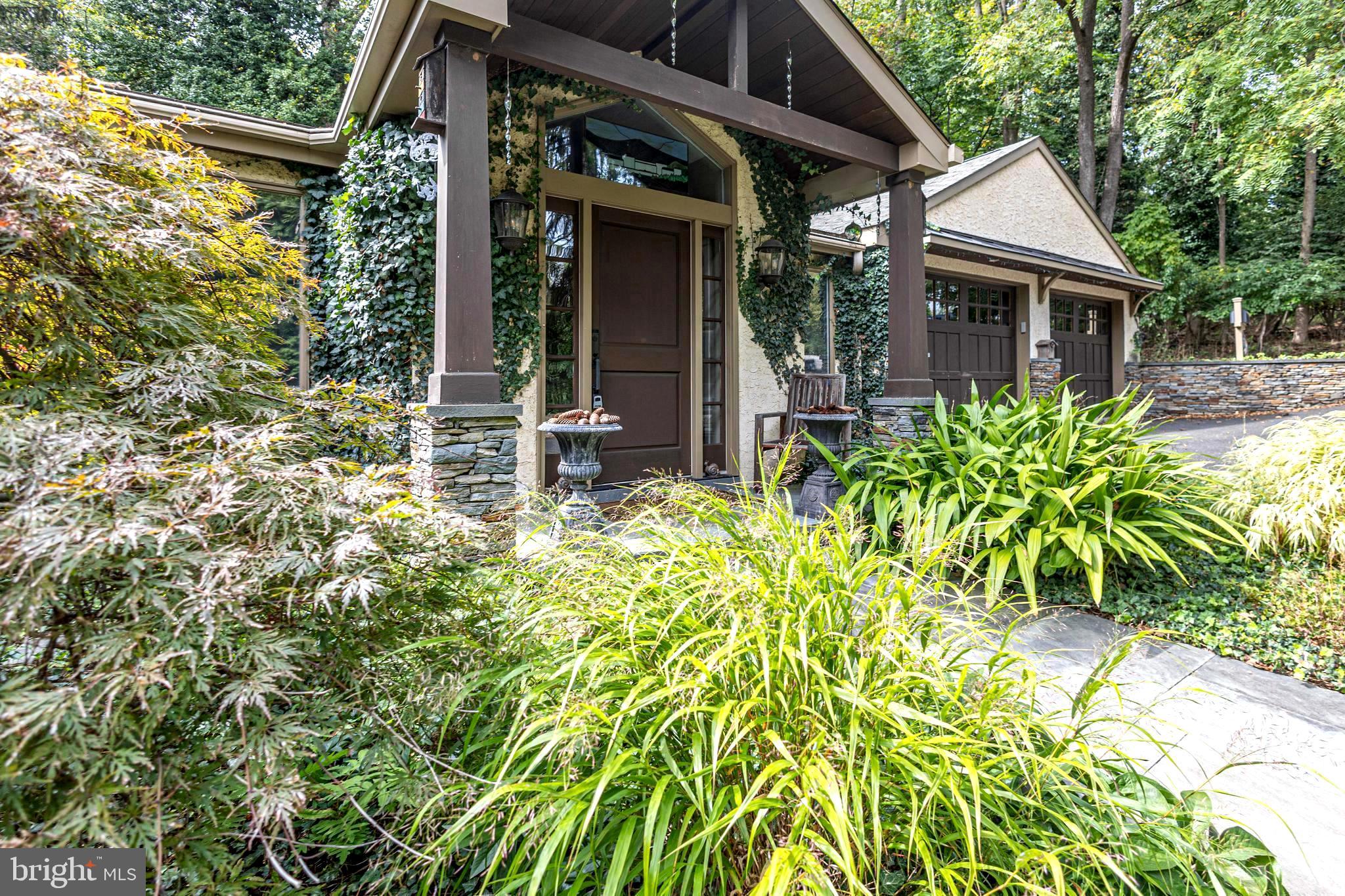 160 CAMP HILL ROAD