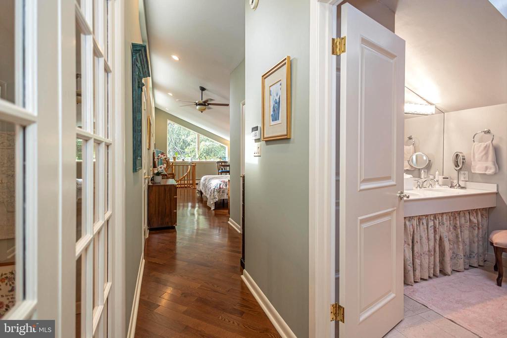 160 CAMP HILL ROAD