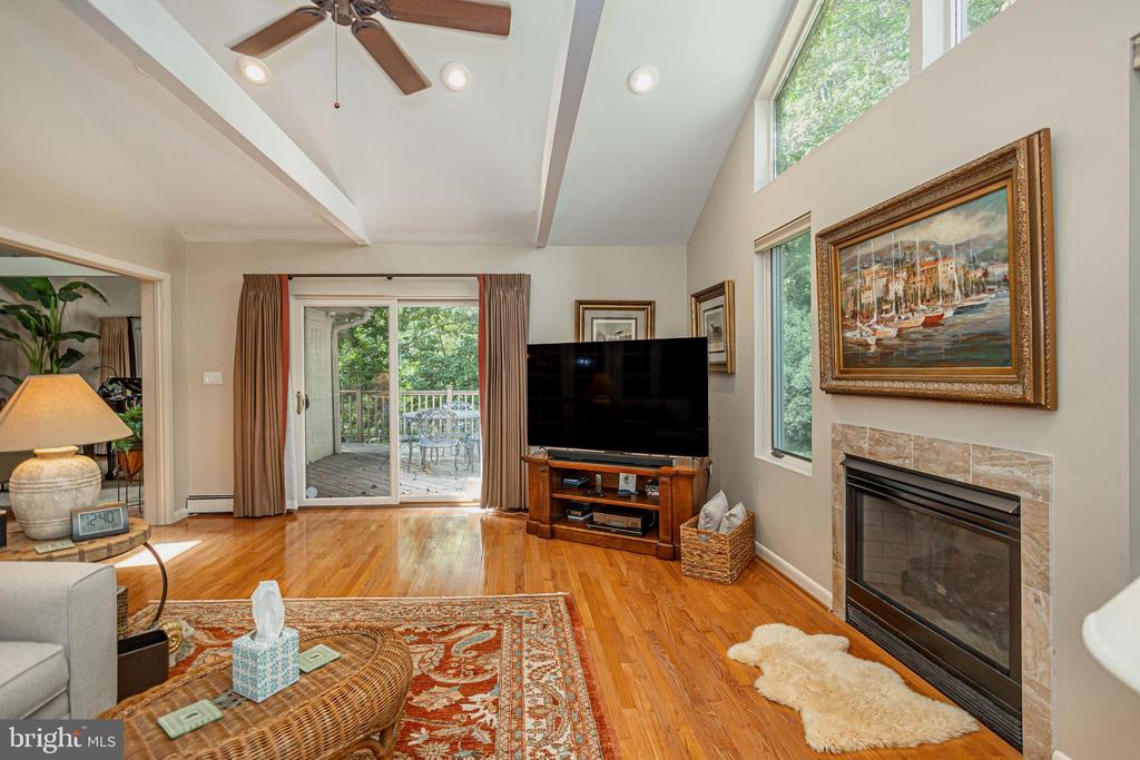 160 CAMP HILL ROAD