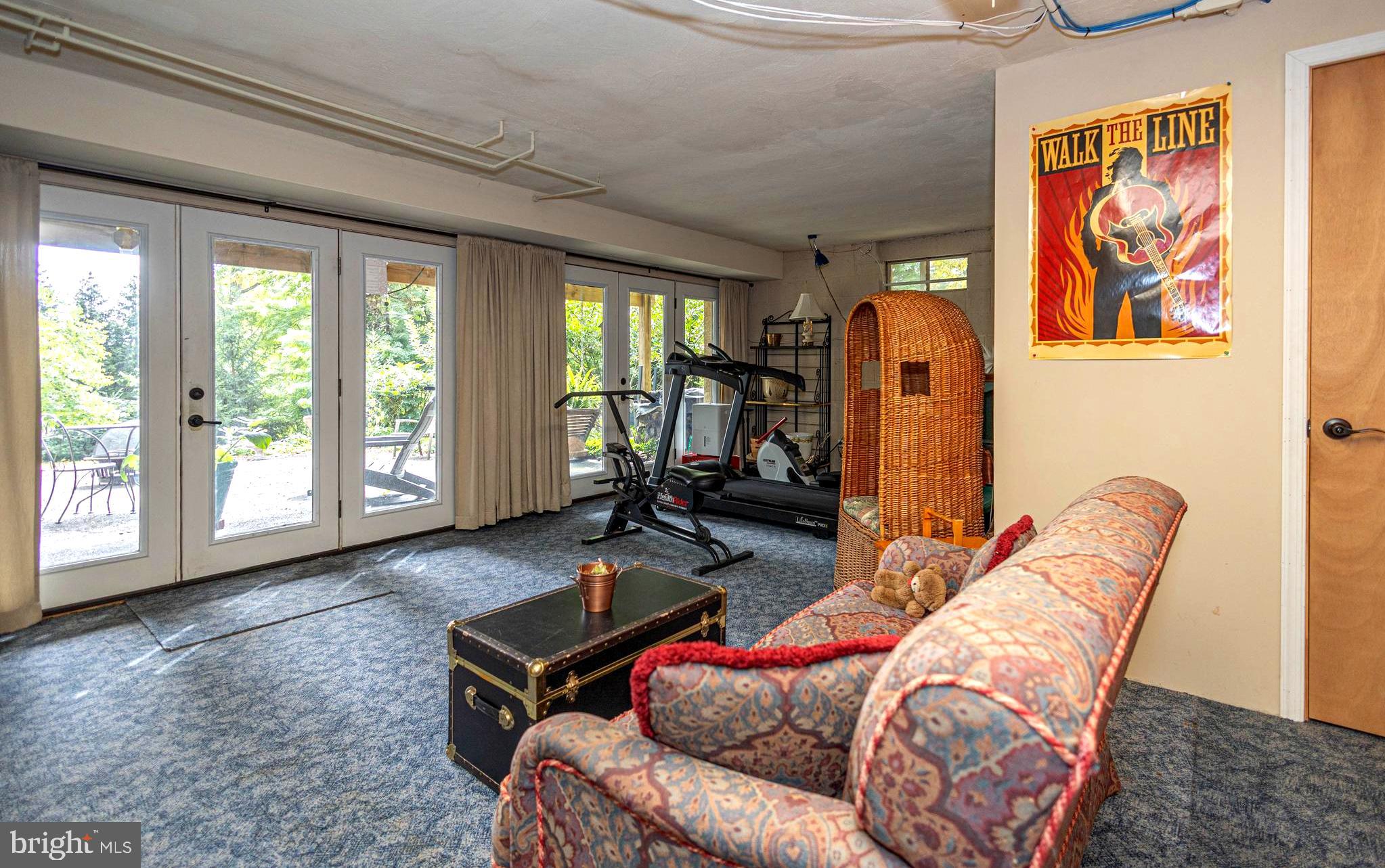 160 CAMP HILL ROAD