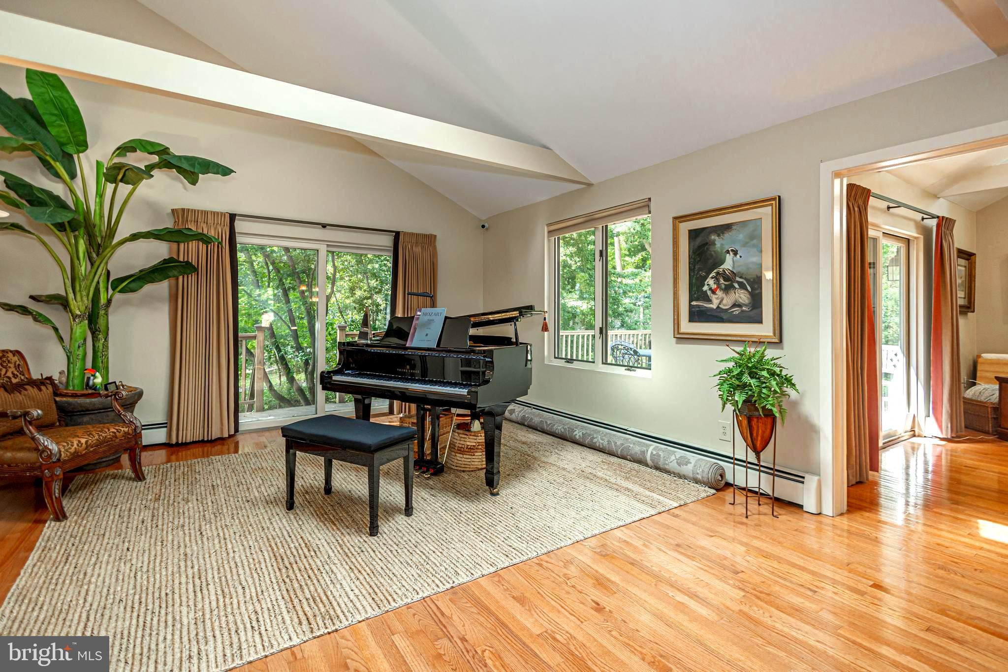 160 CAMP HILL ROAD