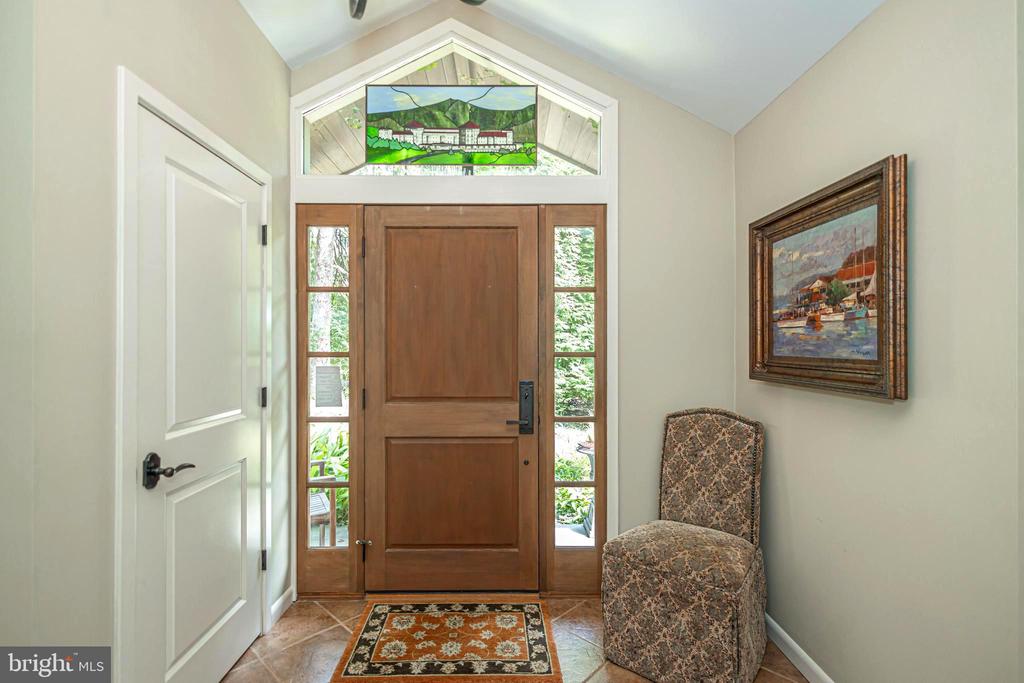 160 CAMP HILL ROAD