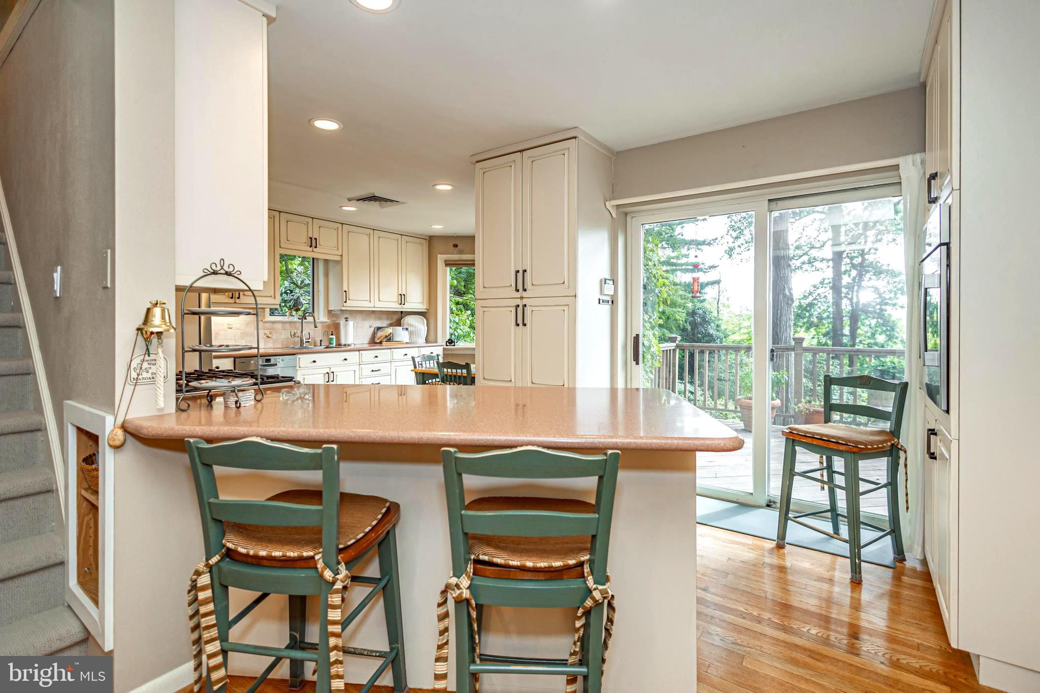 160 CAMP HILL ROAD