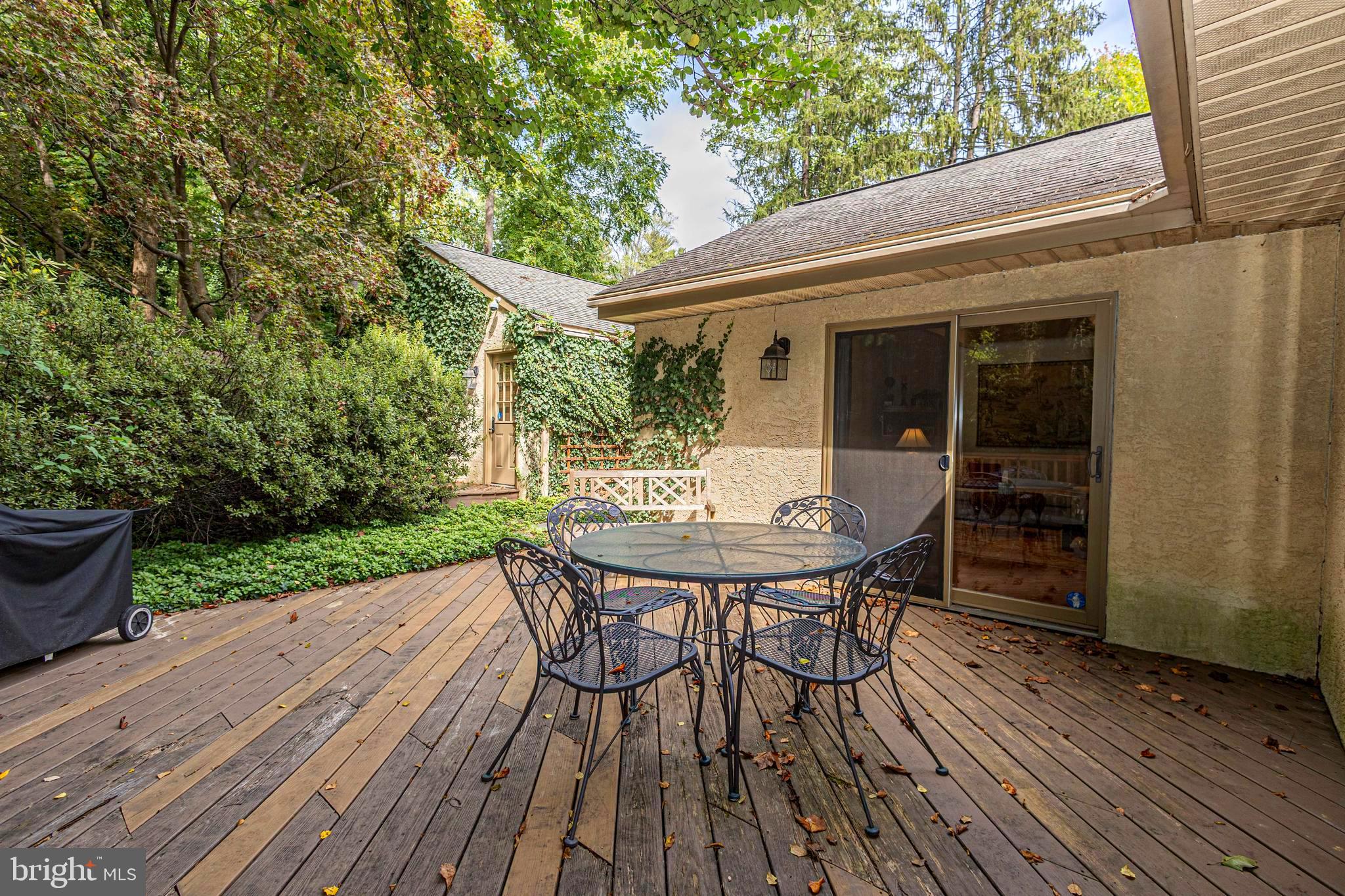 160 CAMP HILL ROAD